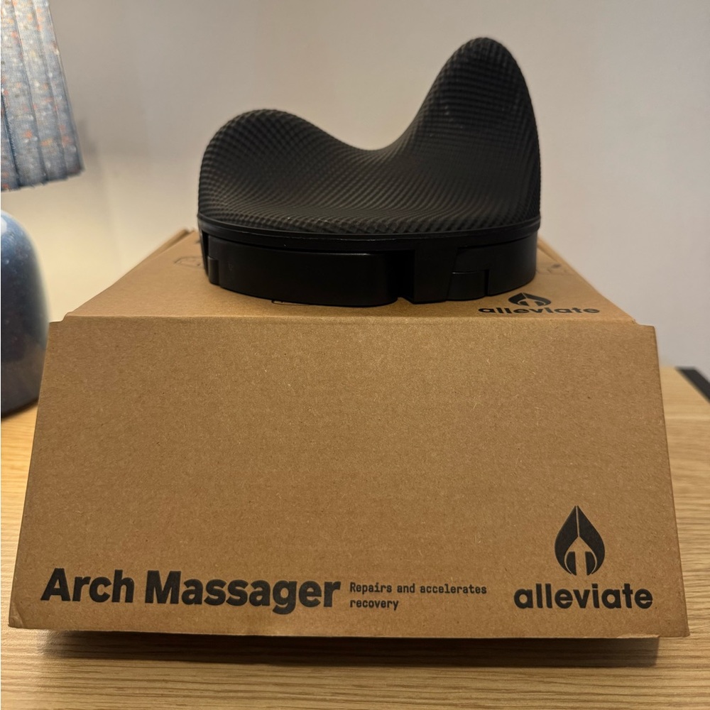 Alleviate Black Arch Massager - Picture 2 of 2